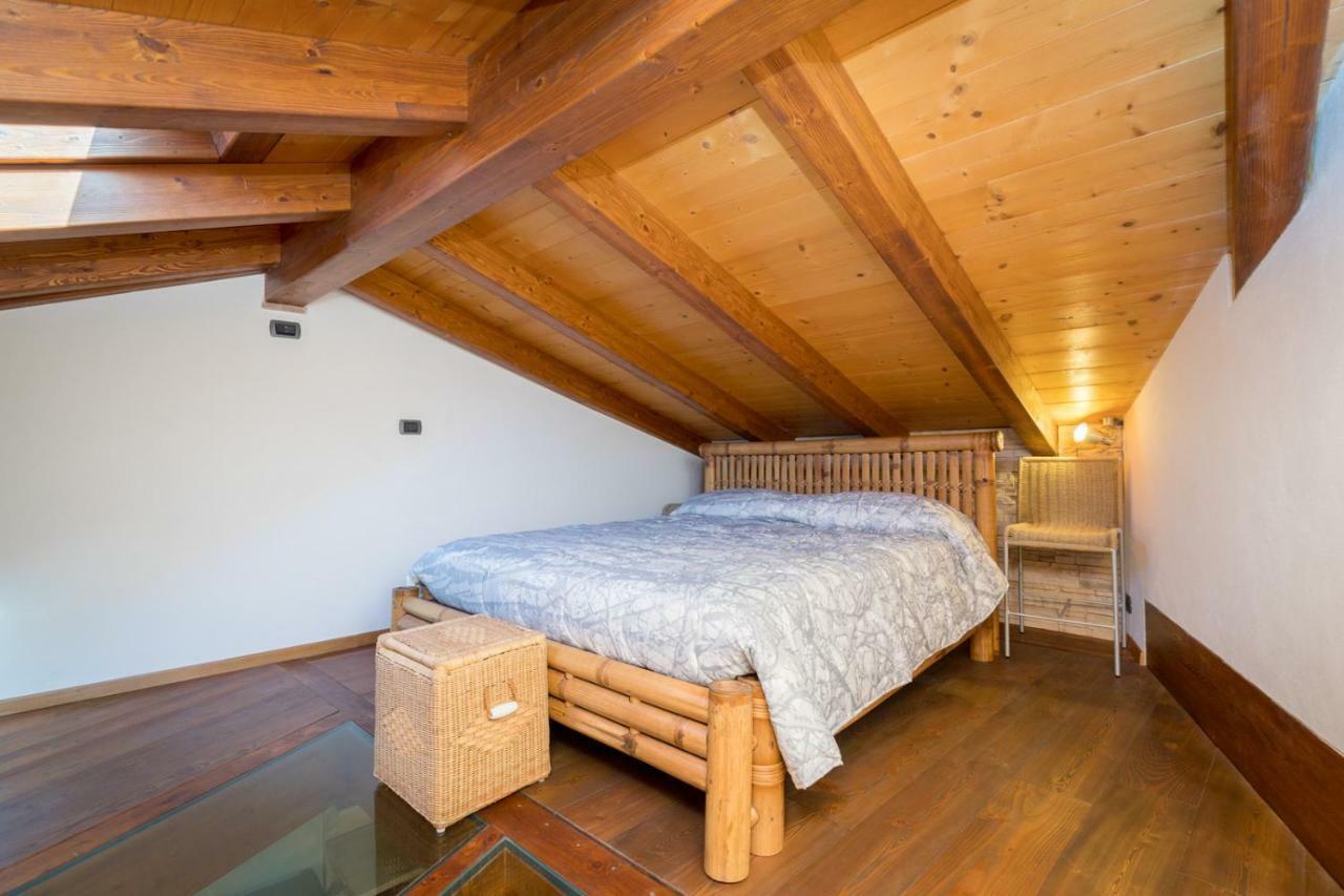 Il Castello Apartment Малчезине Екстериор снимка